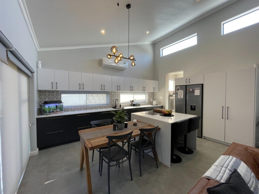 3 Bedroom Property for Sale in Island View Western Cape